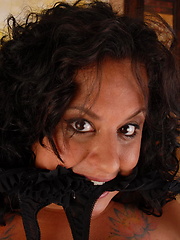 Black american mom takes off her clothes for adult set